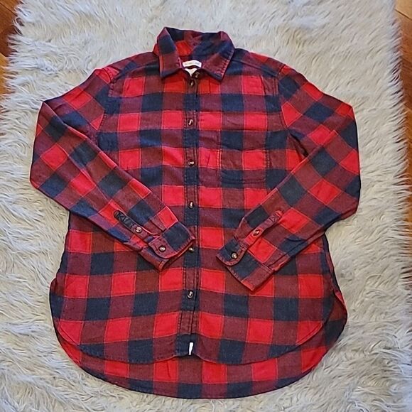 American‎ eagle outfitters womens black and red soft long sleeve button down - Picture 1 of 6